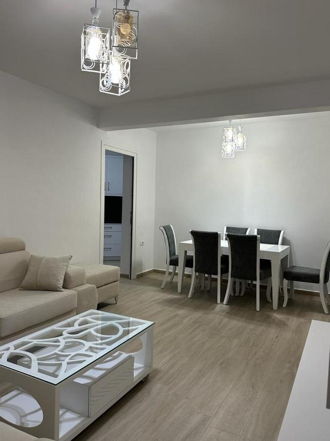 Real Luxury Apartments Sarande Exterior photo